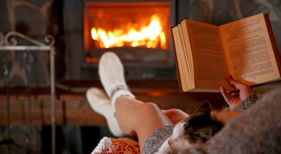 Chimenea abierta en una vivienda